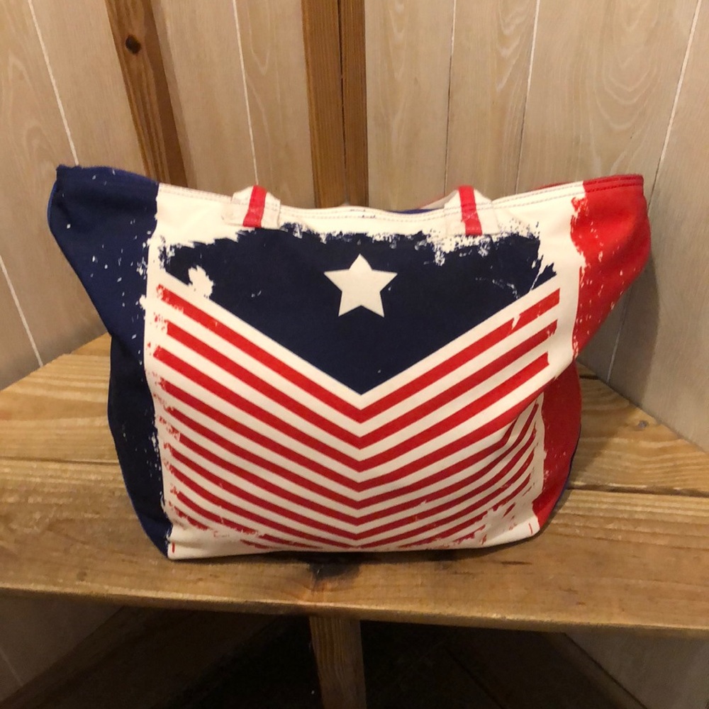 Beach tote bag